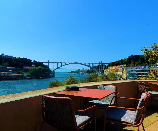 Douro Sky Lounge Vincci Porto 4* Oporto Douro Sky Lounge Vincci Porto 4* Oporto